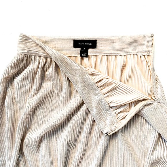 WHO WHAT WEAR shimmer high waist midi skirt 6 - Picture 2 of 4